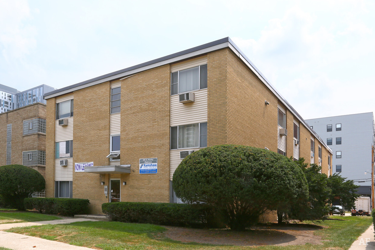 205 East Healey Street - 24