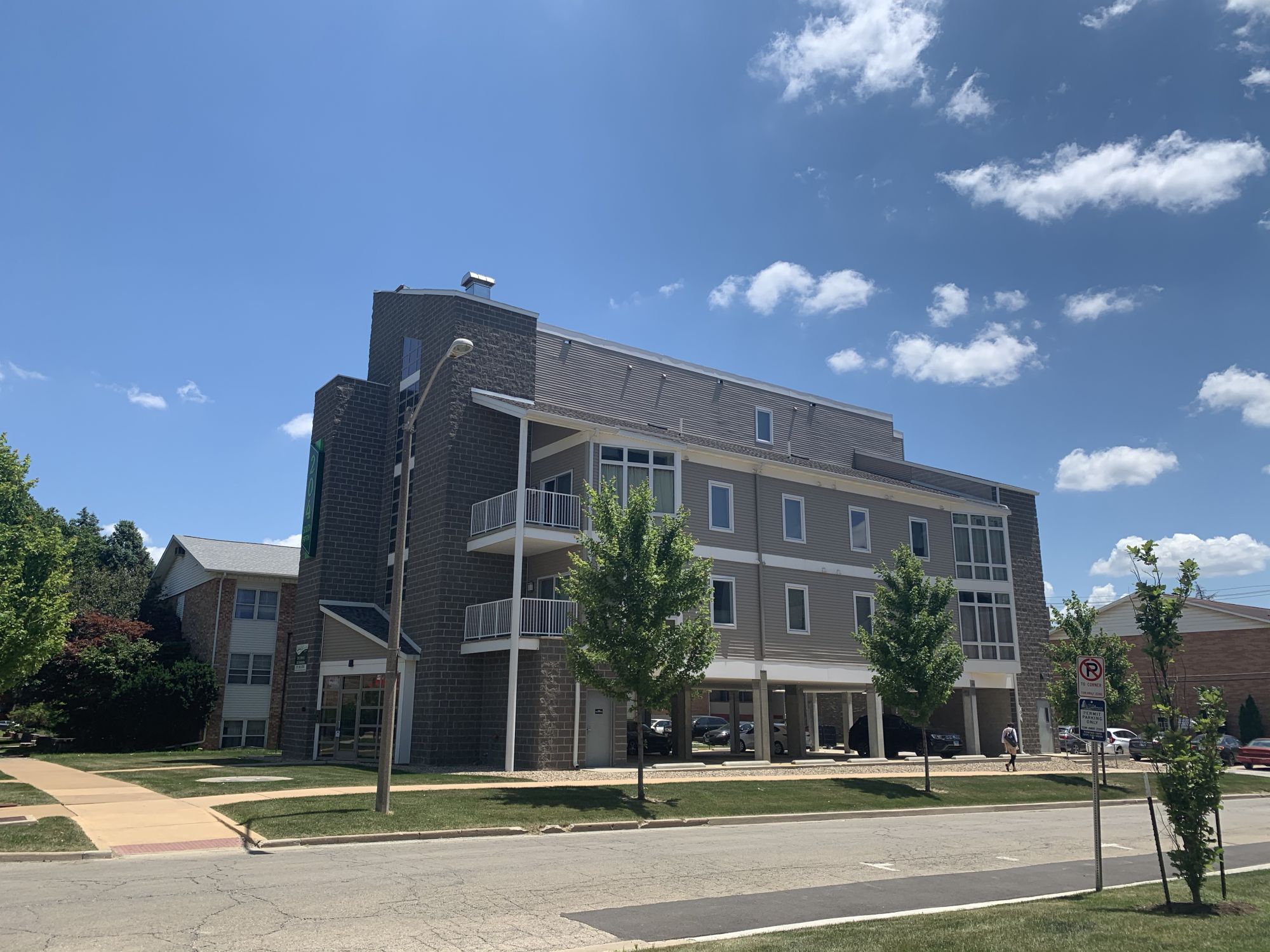 204 S Fifth St - 203