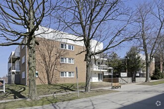 202 East White Street - 12